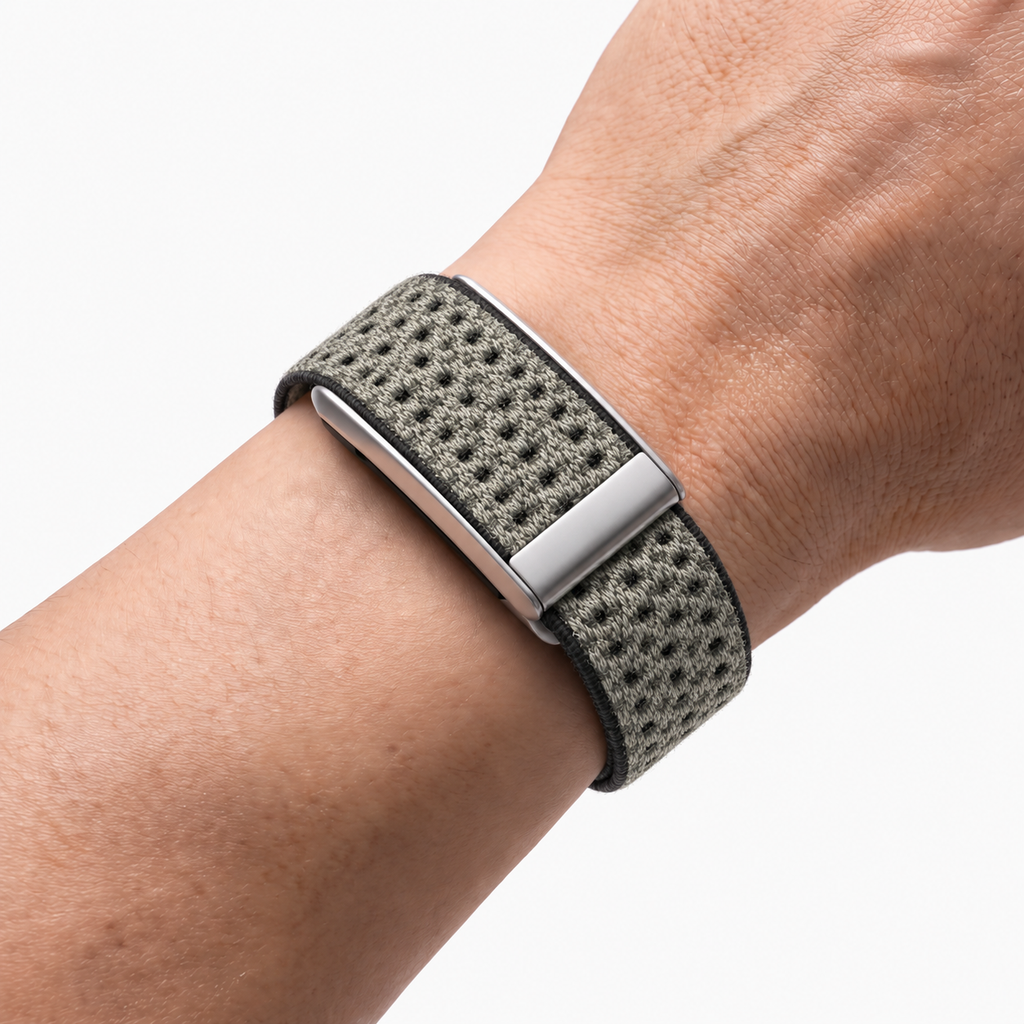 Cashmere Band Green Silver — worn on wrist