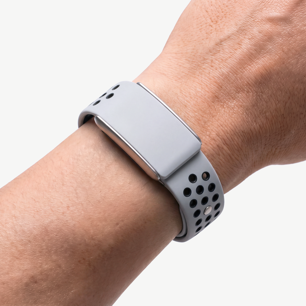 AeroFlex Band Ash — worn on wrist