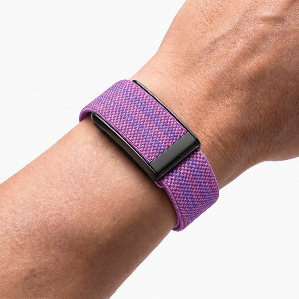 KnitLoop Band Magenta — worn on wrist